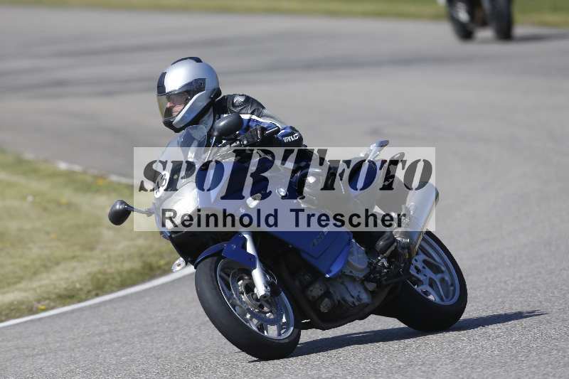 /01 02.04.2026 MAZ ADR/Gruppe gelb Gruppe gruen/43